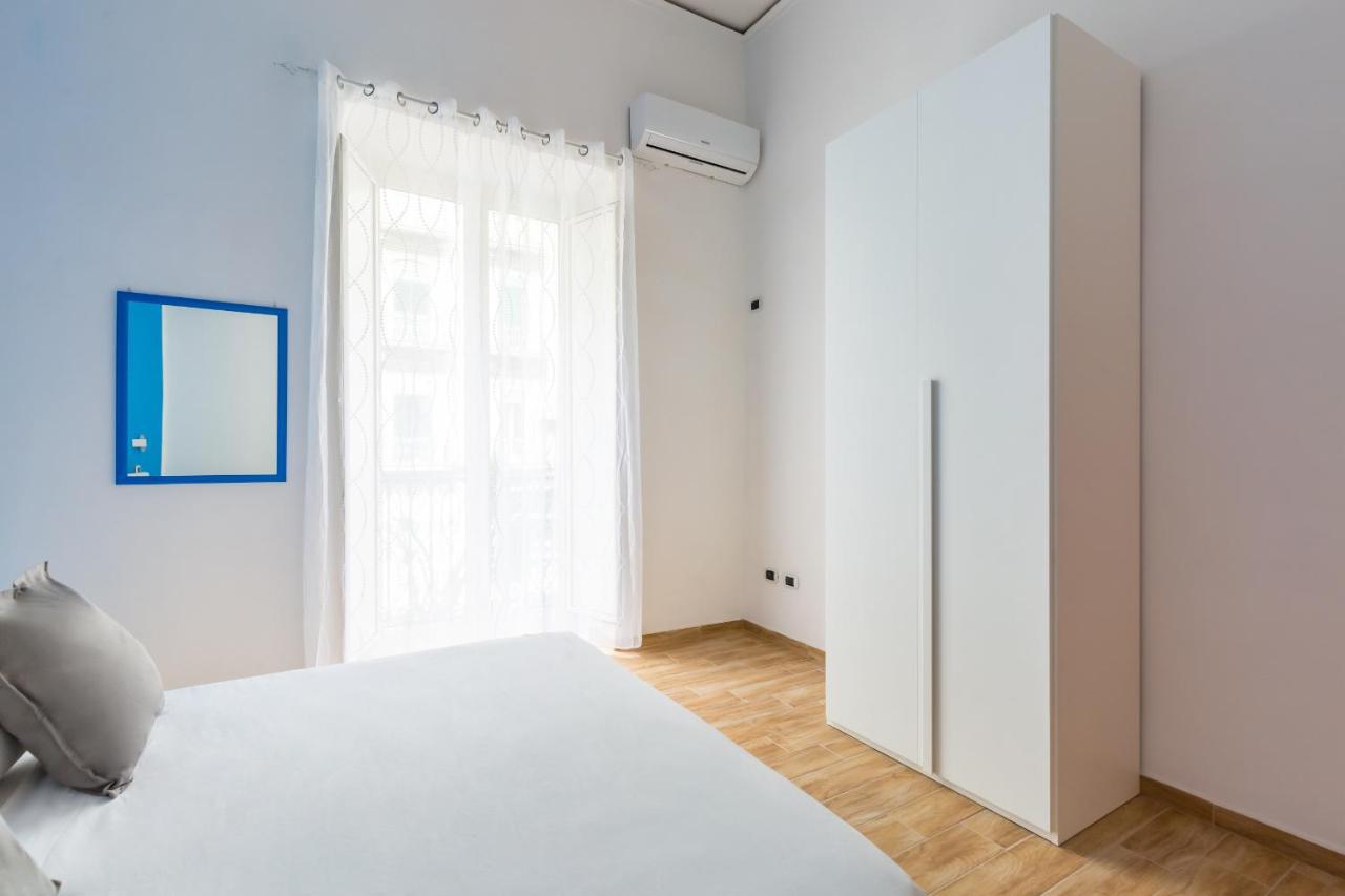 Central Station Family Apartment By Wonderful Italy เนเปิลส์ ภายนอก รูปภาพ