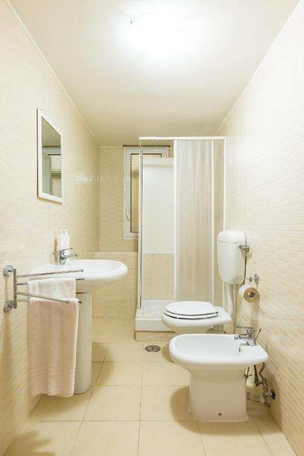 Central Station Family Apartment By Wonderful Italy เนเปิลส์ ภายนอก รูปภาพ